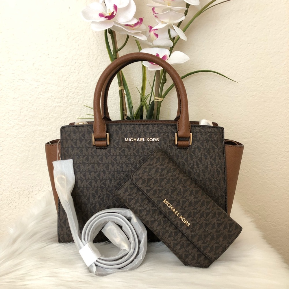 🎉HOLIDAY SALE🎉MICHAEL KORS Medium Selma Set